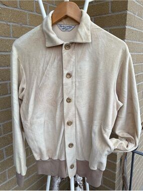 Pierre Cardin vintage Cream and Tan on Button-Front cardigan